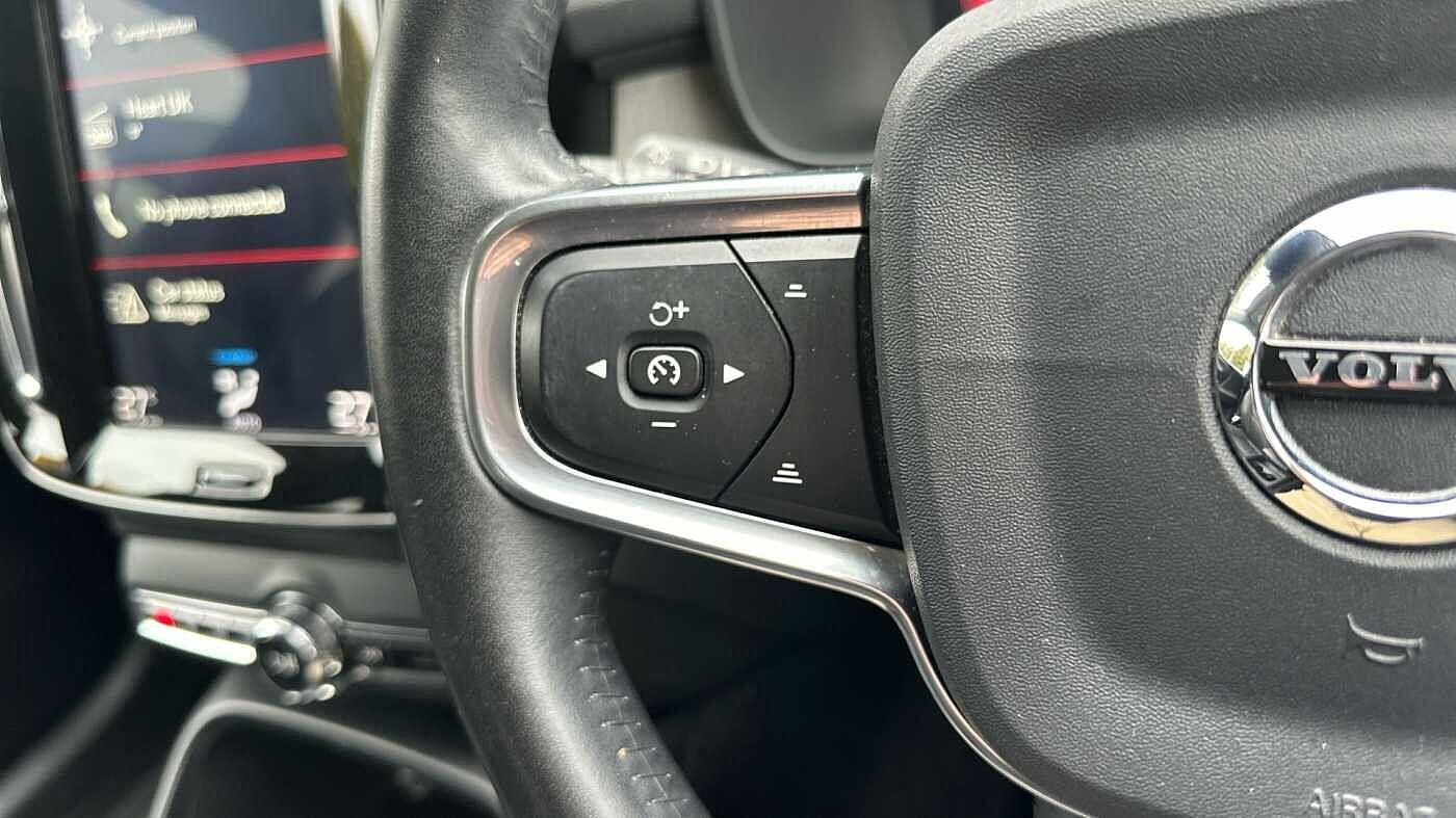 Used Volvo XC40 for sale - 77363740: Photo 21