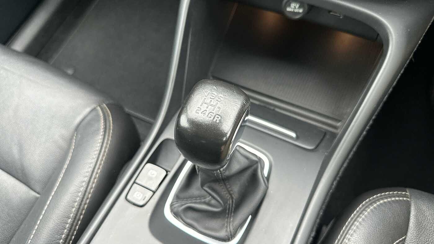 Used Volvo XC40 for sale - 77363740: Photo 25