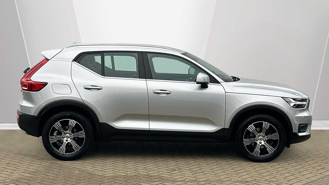 Used Volvo XC40 for sale - 77363740: Photo 3