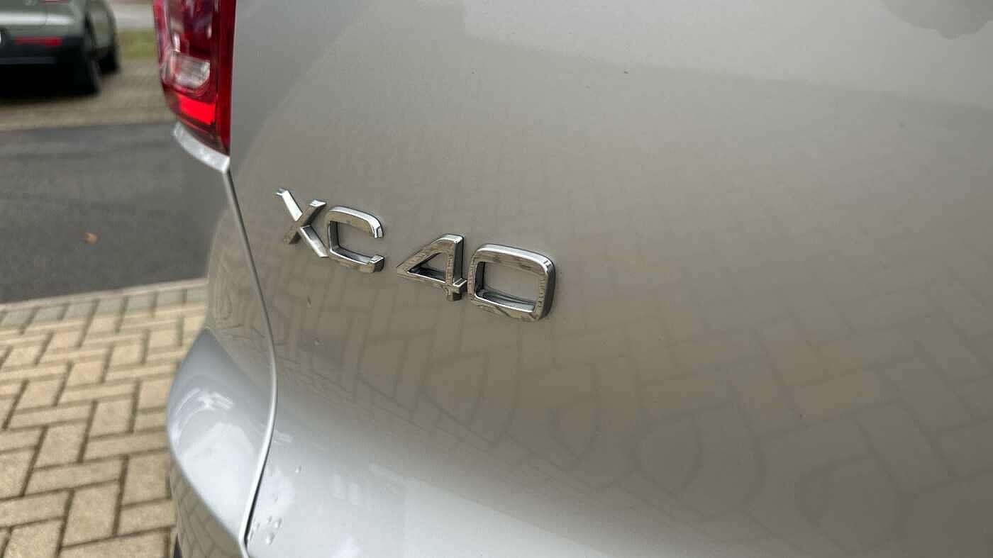 Used Volvo XC40 for sale - 77363740: Photo 37