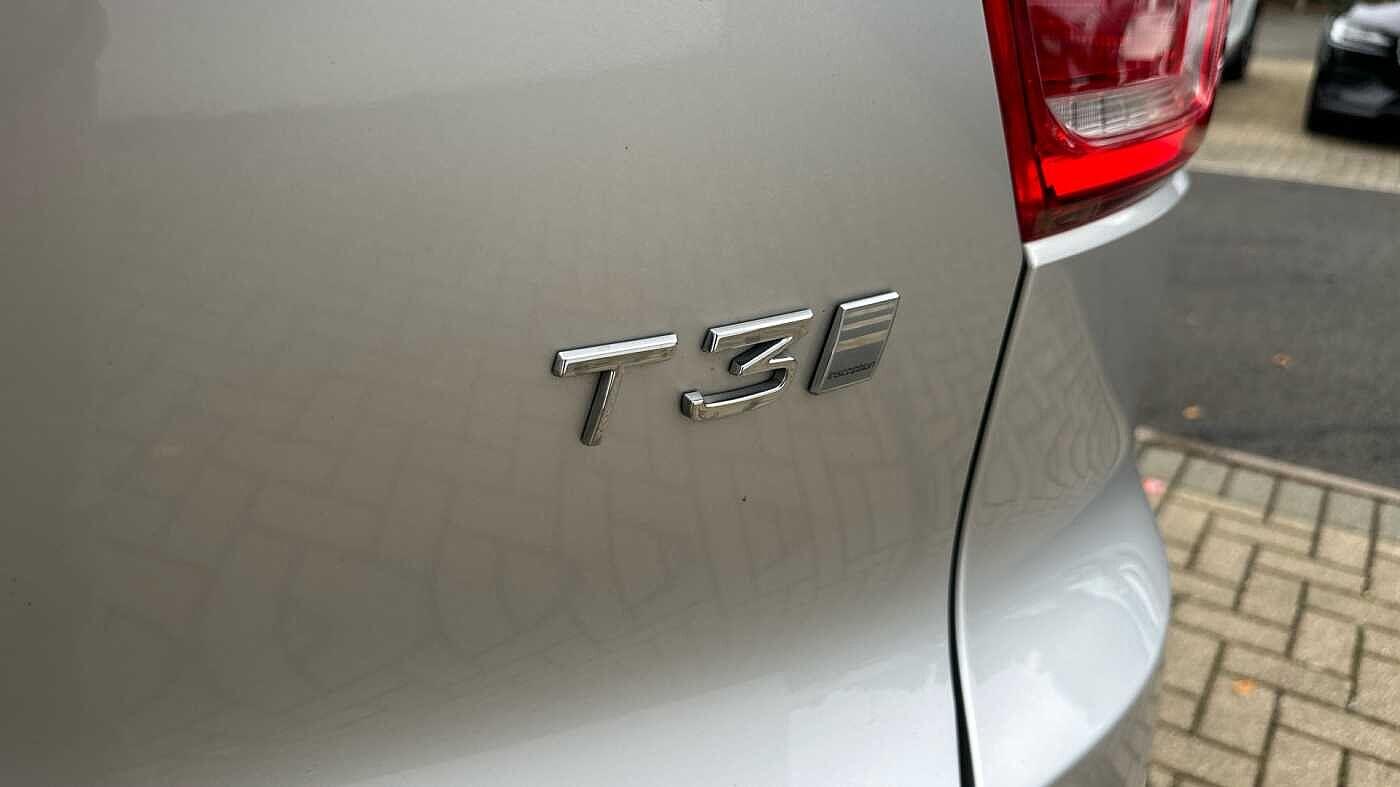 Used Volvo XC40 for sale - 77363740: Photo 38