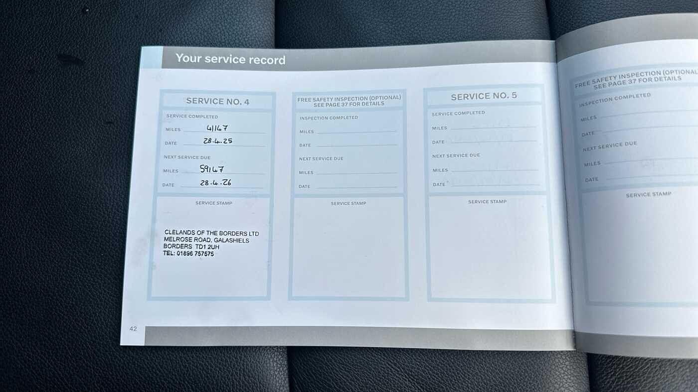 Used Volvo XC40 2021 for sale - 77363738: Photo 17