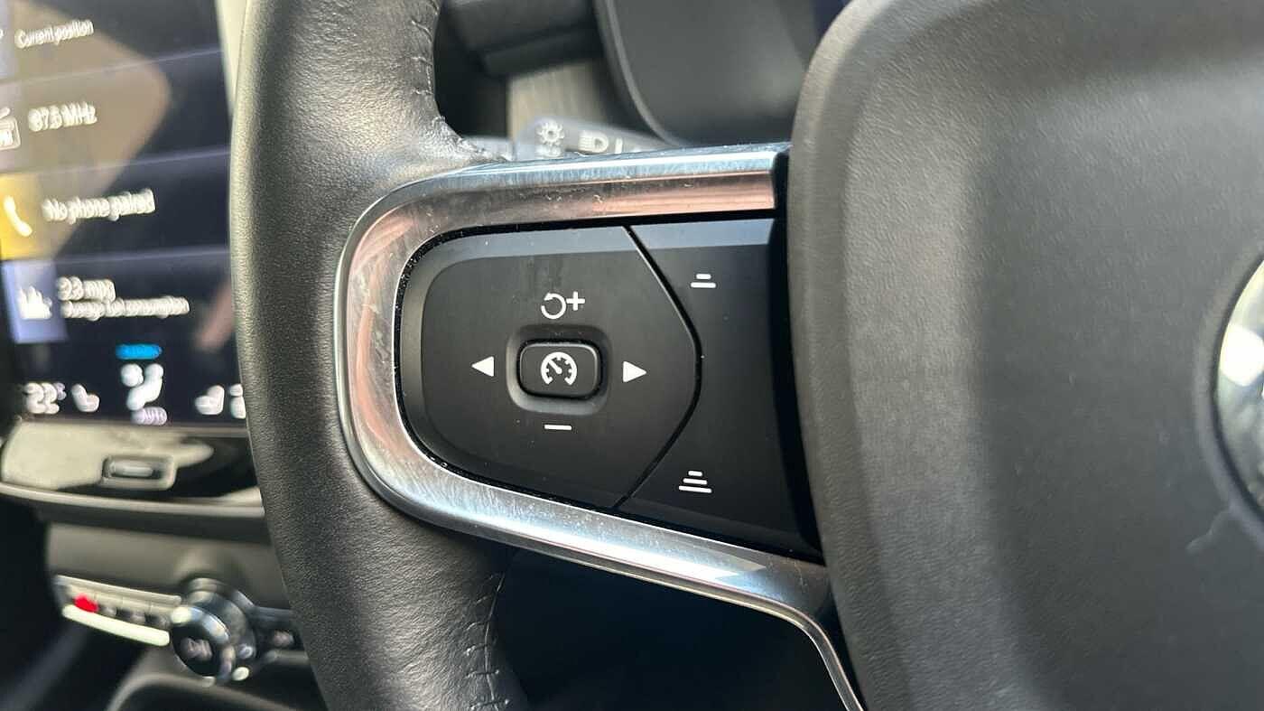 Used Volvo XC40 2021 for sale - 77363738: Photo 22