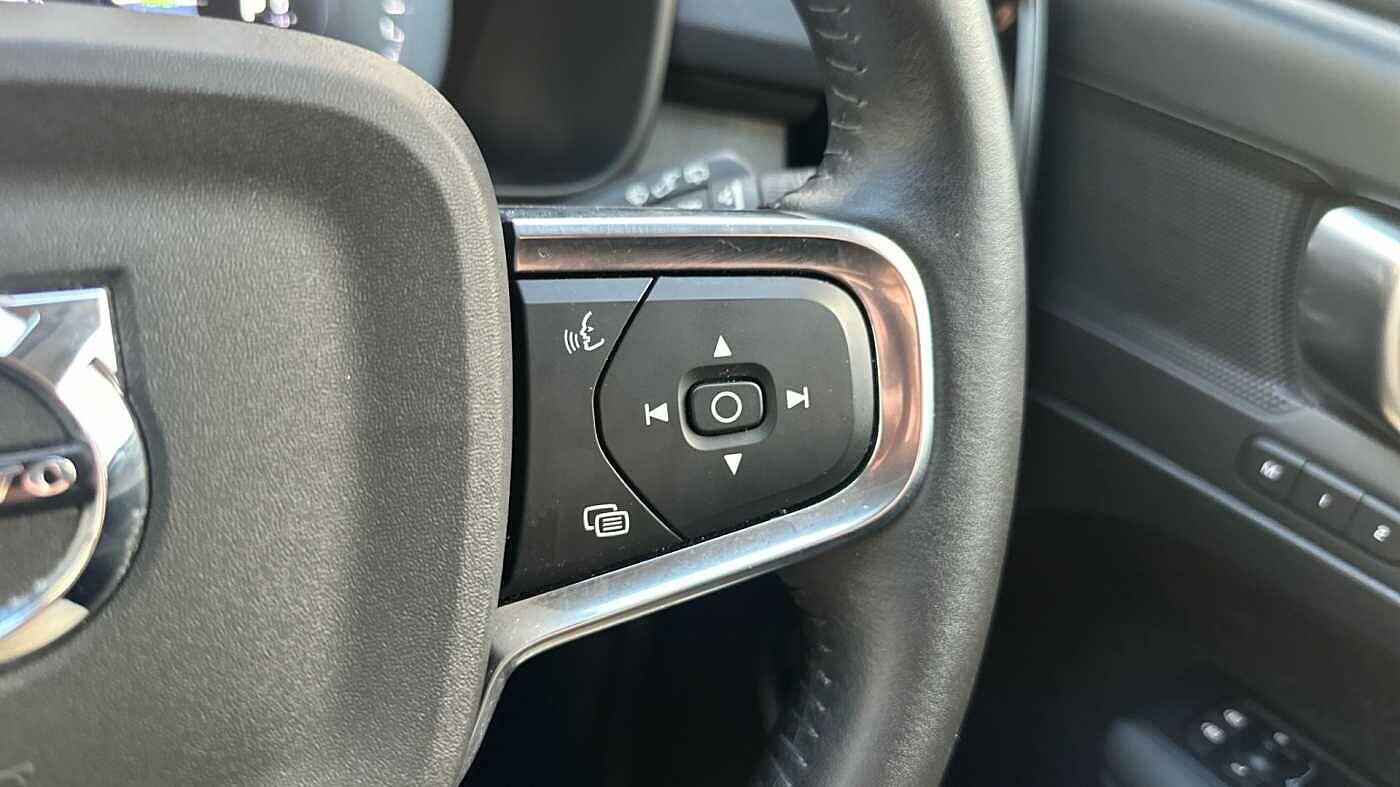 Used Volvo XC40 2021 for sale - 77363738: Photo 23