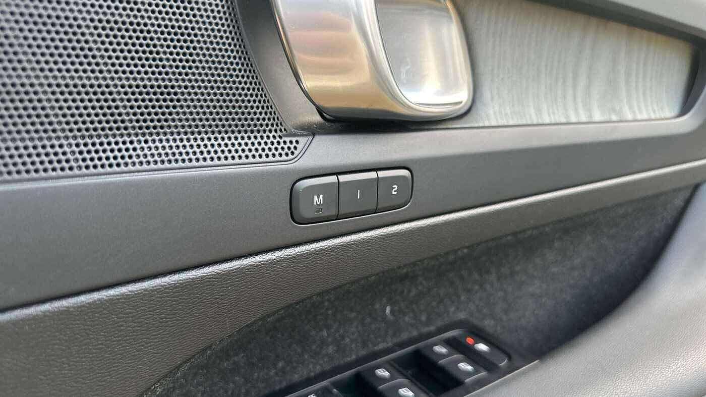 Used Volvo XC40 2021 for sale - 77363738: Photo 35