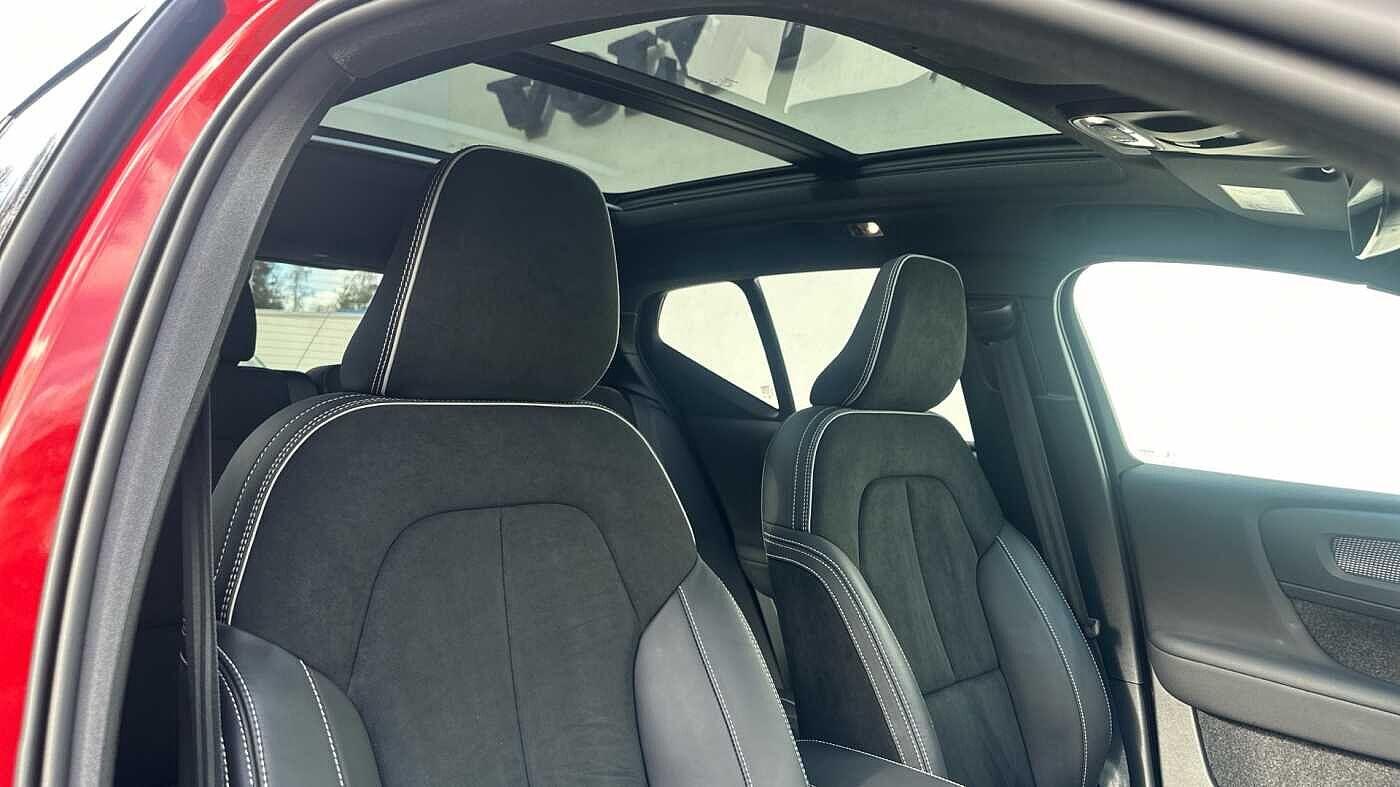 Used Volvo XC40 for sale - 77957615: Photo 29