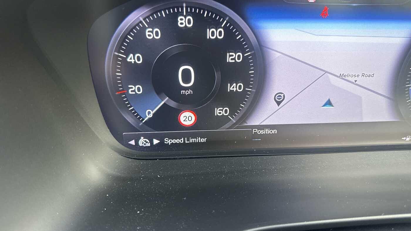 Used Volvo XC40 for sale - 77957615: Photo 36