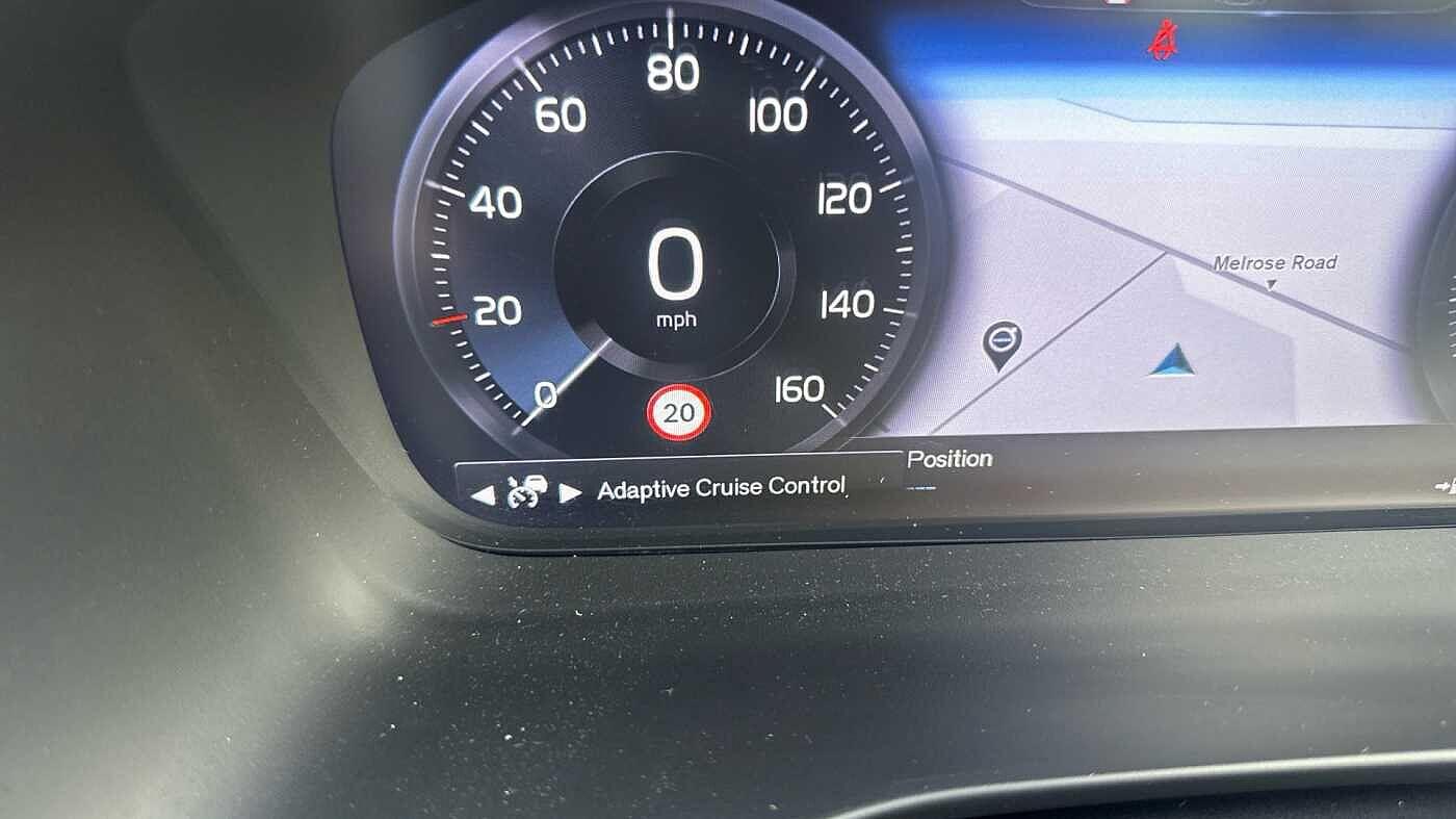 Used Volvo XC40 for sale - 77957615: Photo 37