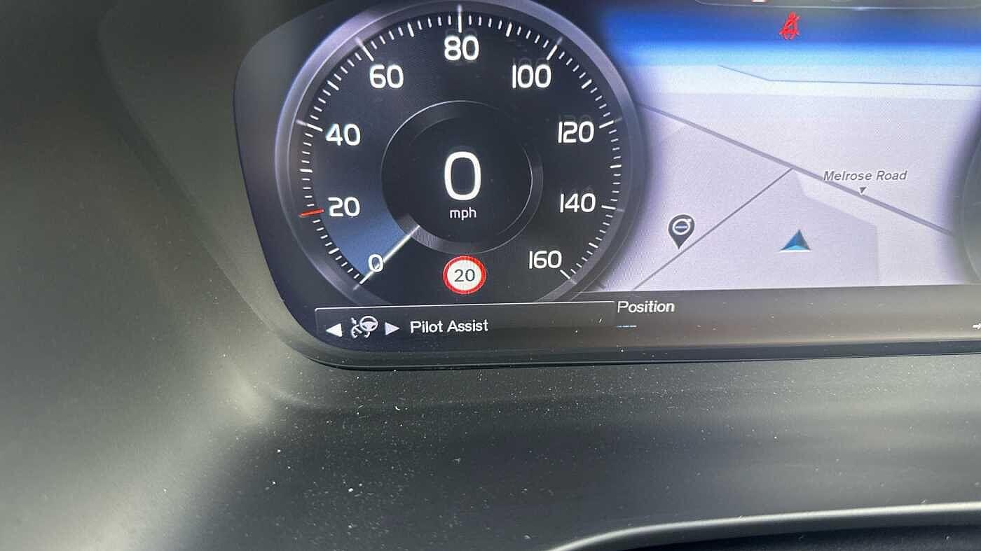 Used Volvo XC40 for sale - 77957615: Photo 38