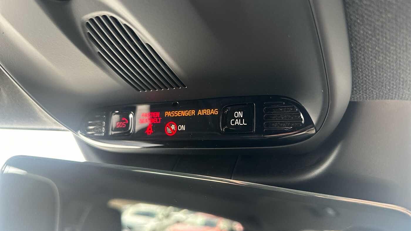 Used Volvo XC40 for sale - 77957615: Photo 39