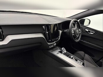 Used Volvo XC60 2025 for sale - 77363739: Photo