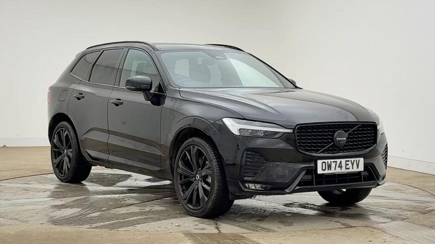 Used Volvo XC60 2025 for sale - 77363739: Photo 8