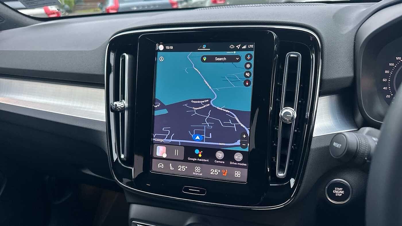 Used Volvo XC40 2025 for sale - 77363760: Photo 18