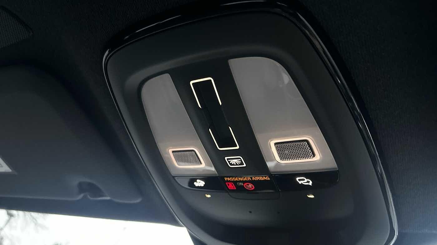 Used Volvo XC40 2025 for sale - 77363760: Photo 27