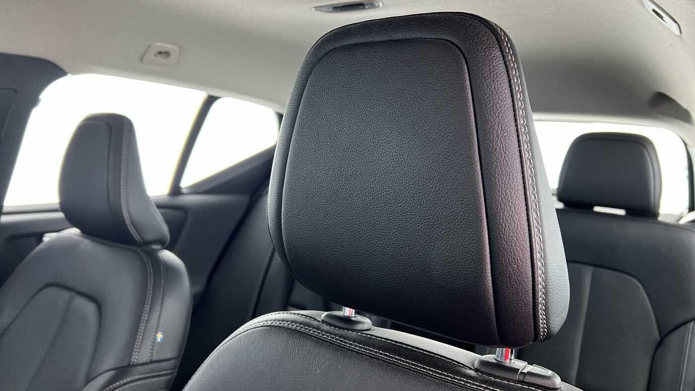 Used Volvo XC40 2021 for sale - 77363757: Photo 11