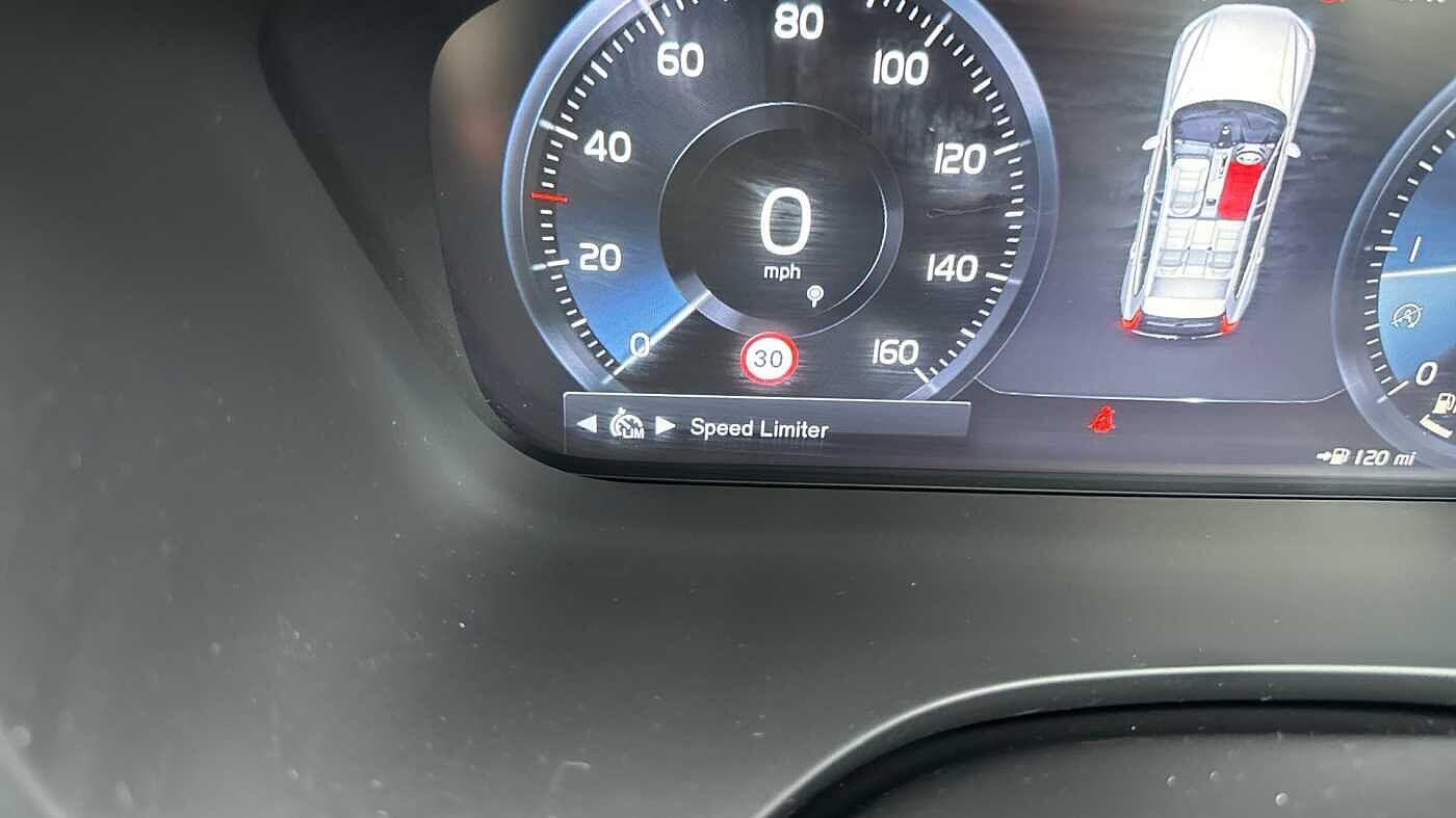 Used Volvo XC60 2019 for sale - 77363724: Photo 31