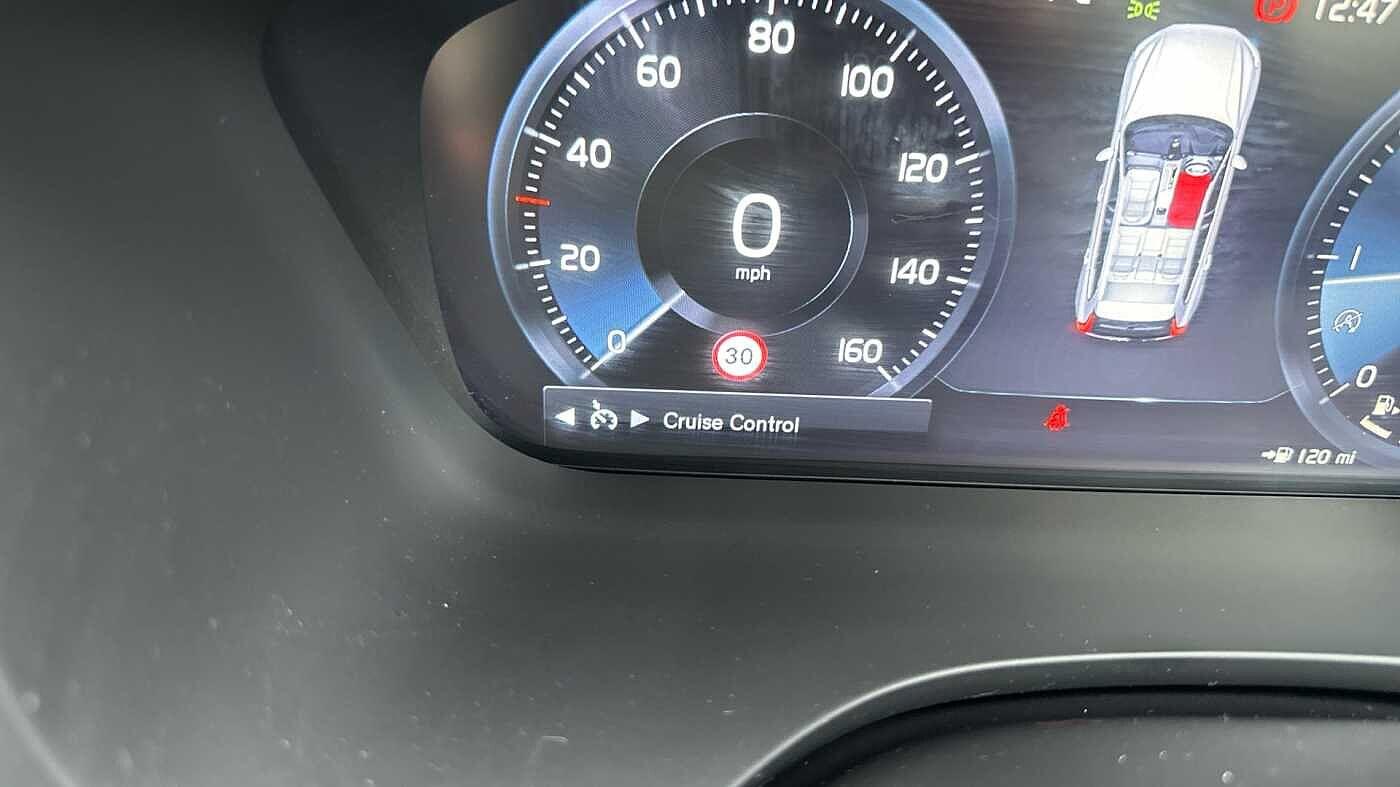 Used Volvo XC60 2019 for sale - 77363724: Photo 32