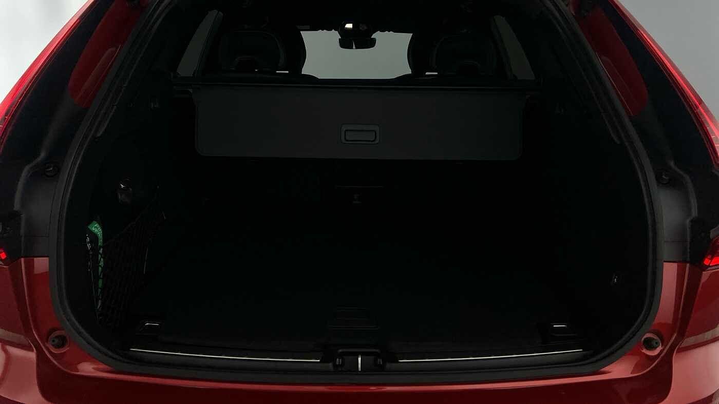 Used Volvo XC60 2022 for sale - 77363762: Photo 5