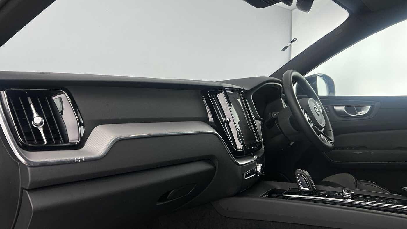 Used Volvo XC60 2022 for sale - 77363762: Photo 6