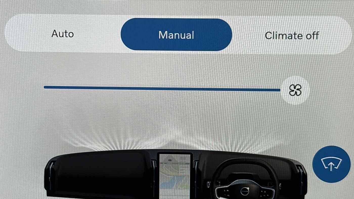 Used Volvo EX30 2025 for sale - 77386534: Photo 37