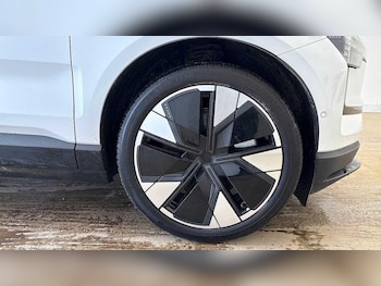 Used Volvo EX30 2025 for sale - 78034390: Photo