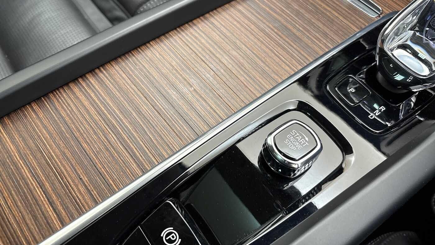 Used Volvo XC60 2022 for sale - 77363751: Photo 32