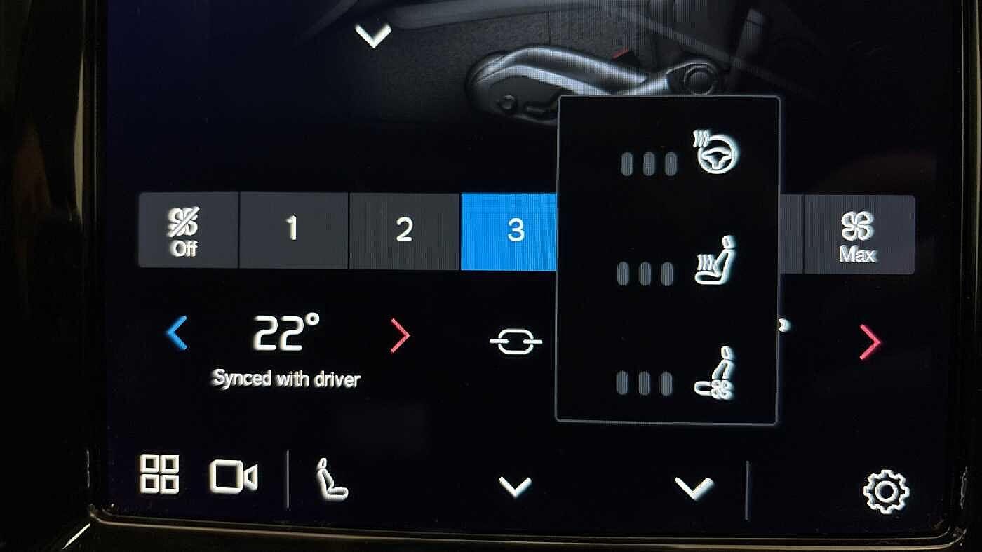 Used Volvo XC60 2022 for sale - 77363751: Photo 41