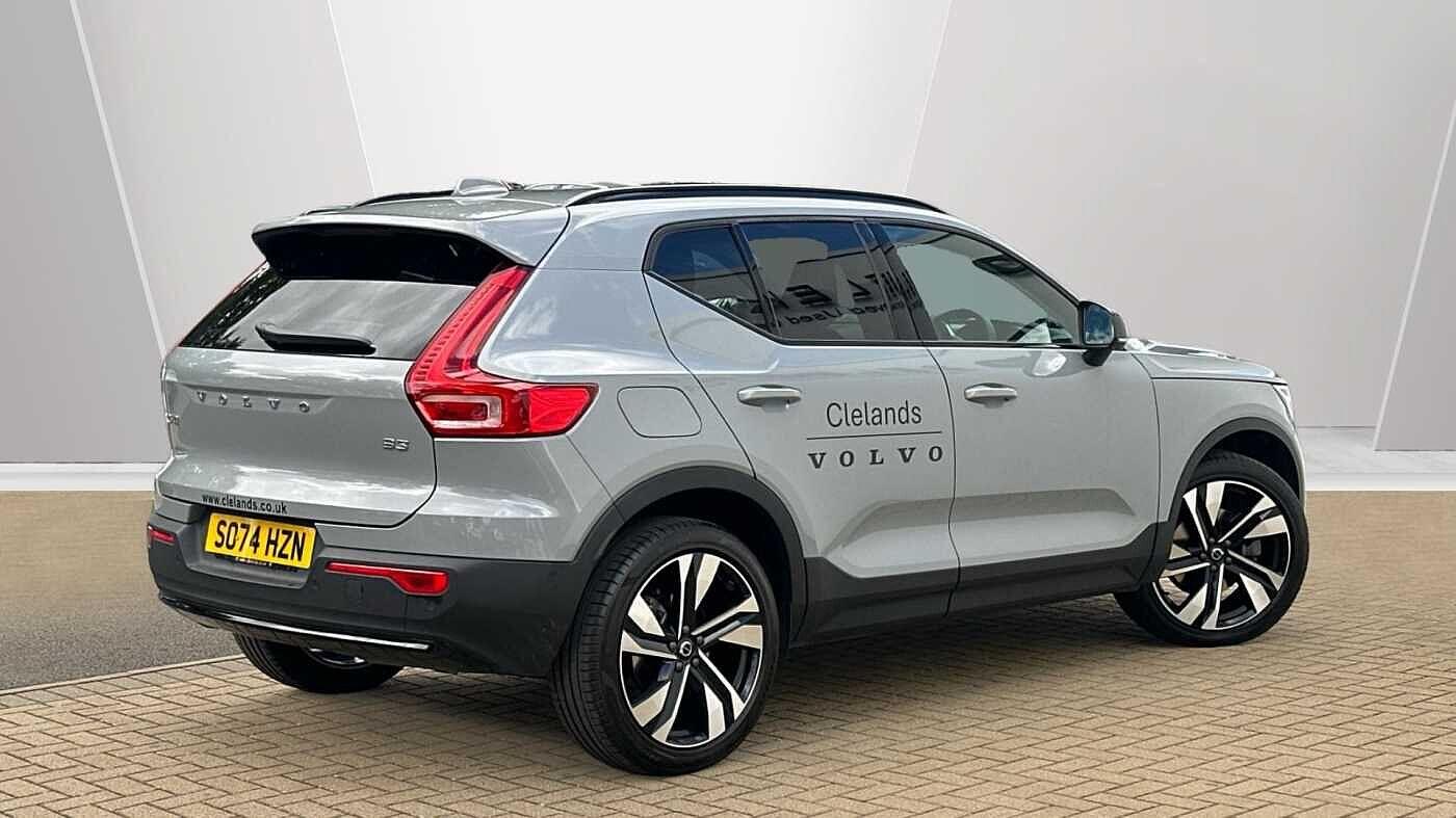 Used Volvo XC40 2025 for sale - 77363761: Photo 2