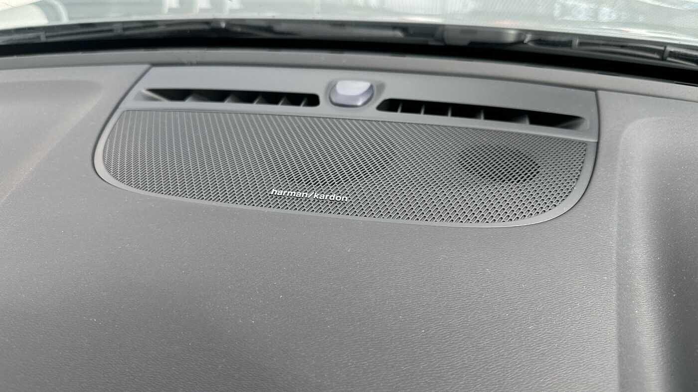 Used Volvo XC40 2025 for sale - 77363761: Photo 24