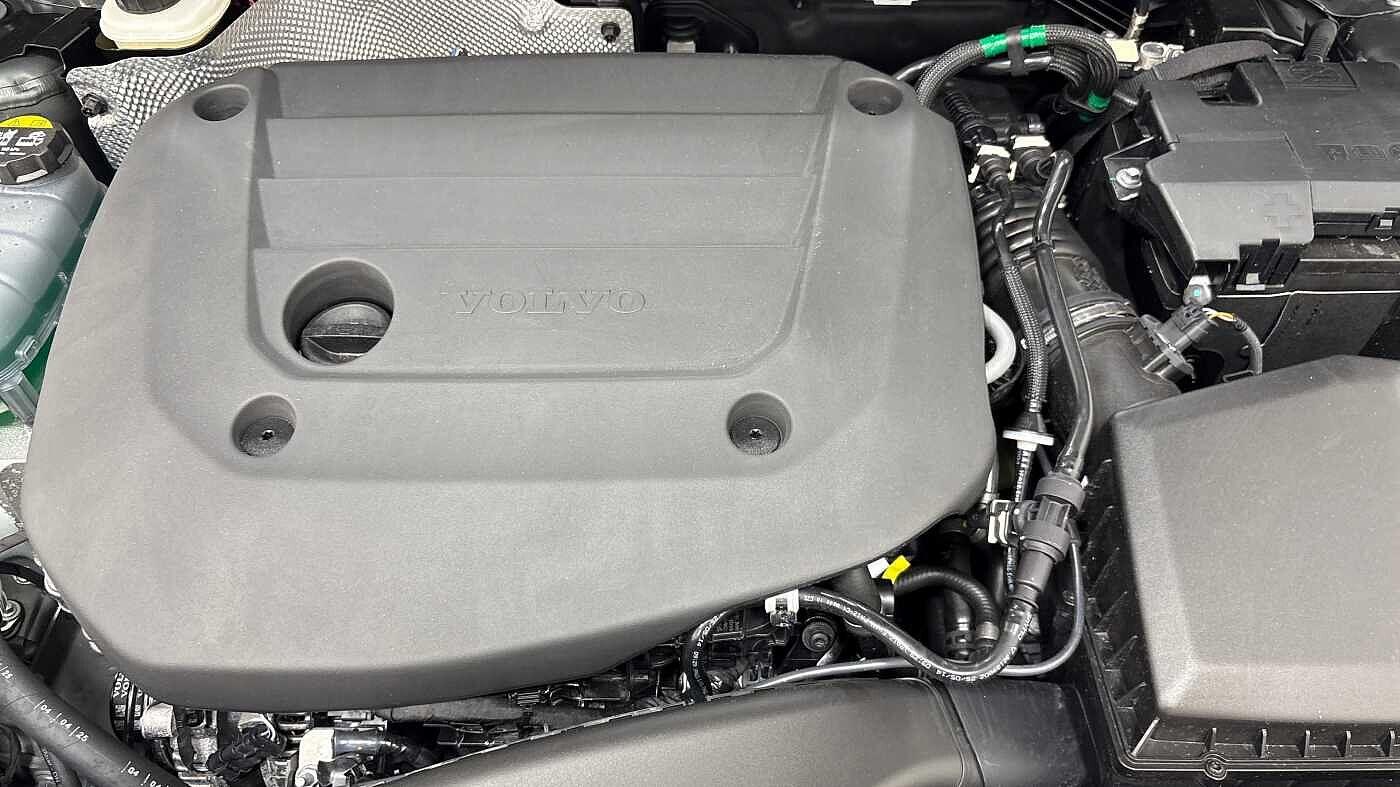 Used Volvo XC40 2025 for sale - 77363752: Photo 15