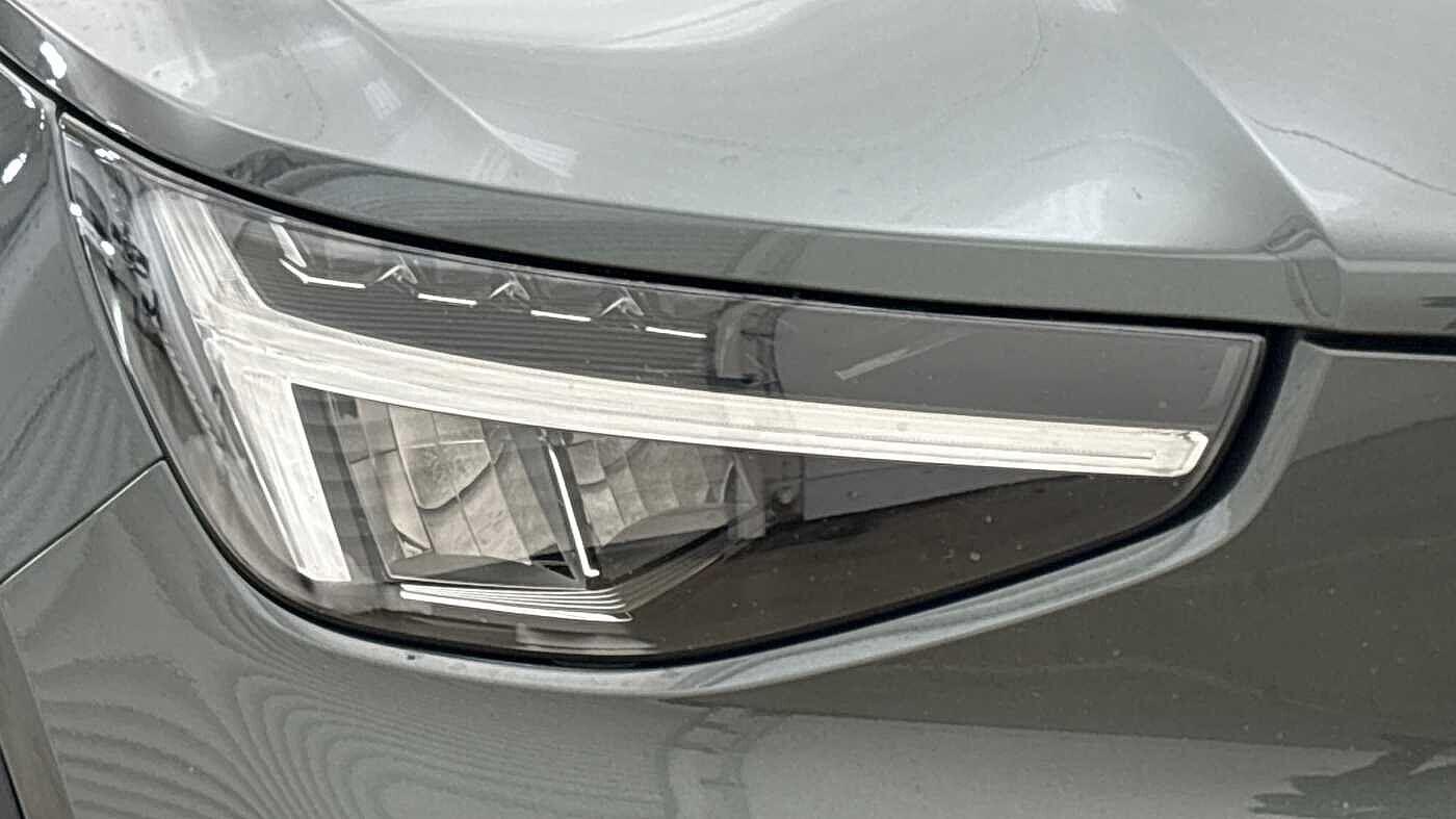 Used Volvo XC40 2025 for sale - 77363752: Photo 21