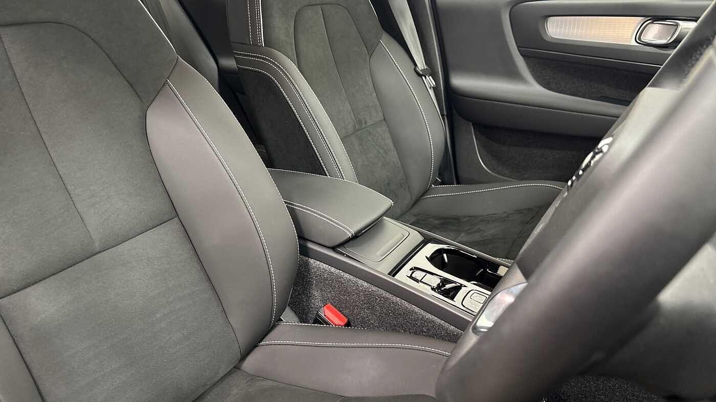 Used Volvo XC40 2025 for sale - 77363752: Photo 27