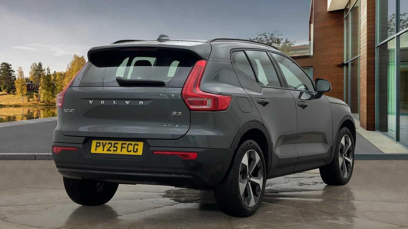 Used Volvo XC40 2025 for sale - 77363752: Photo 3