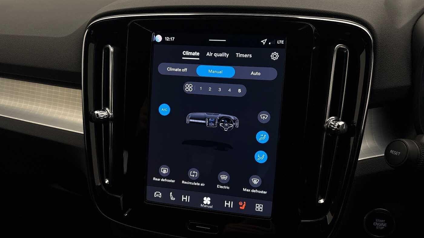 Used Volvo XC40 2025 for sale - 77363752: Photo 37