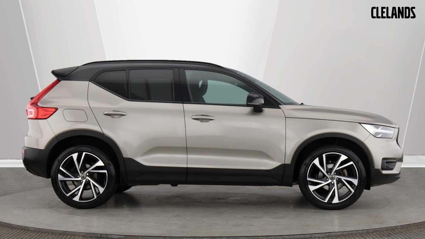 Used Volvo XC40 2021 for sale - 77363750: Photo 2