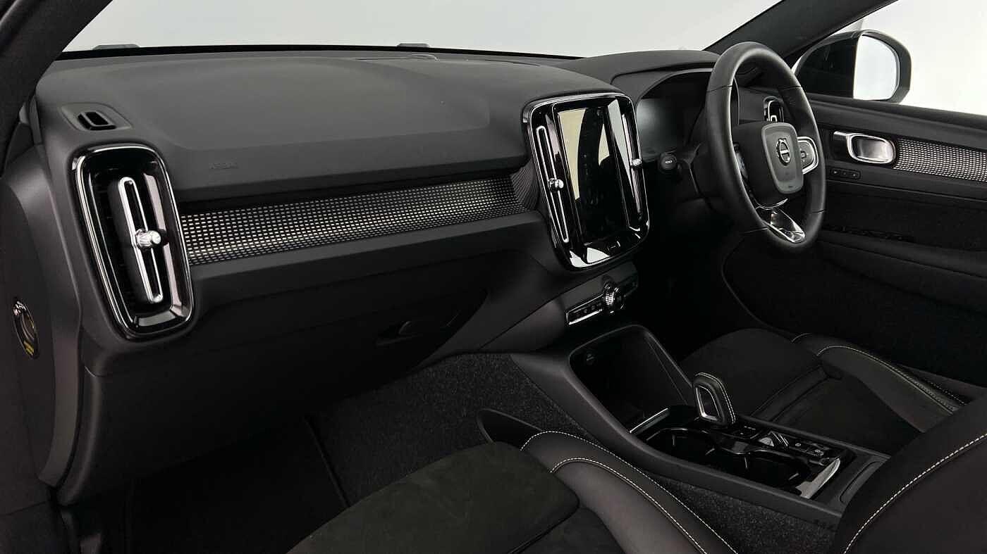 Used Volvo XC40 2021 for sale - 77363750: Photo 6