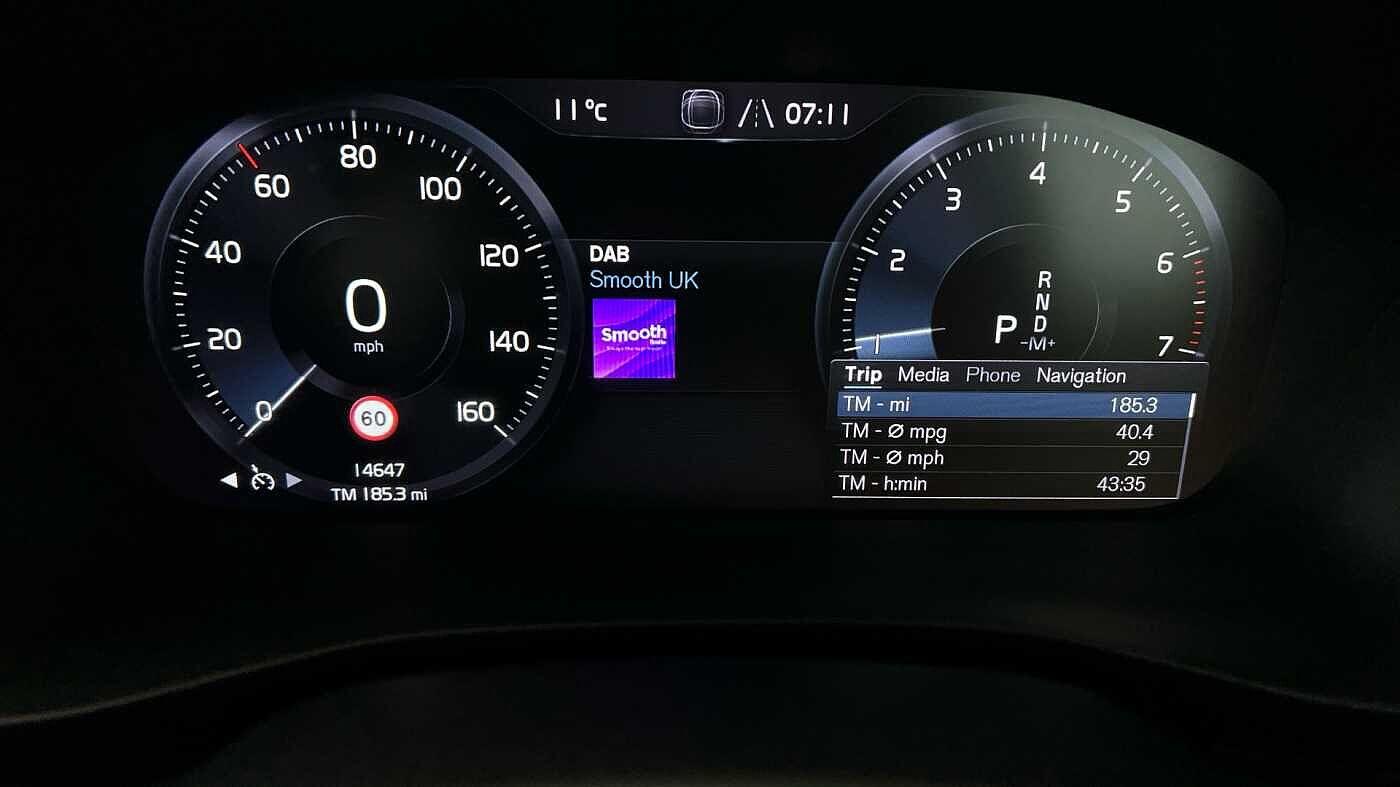 Used Volvo XC40 2021 for sale - 77363750: Photo 9