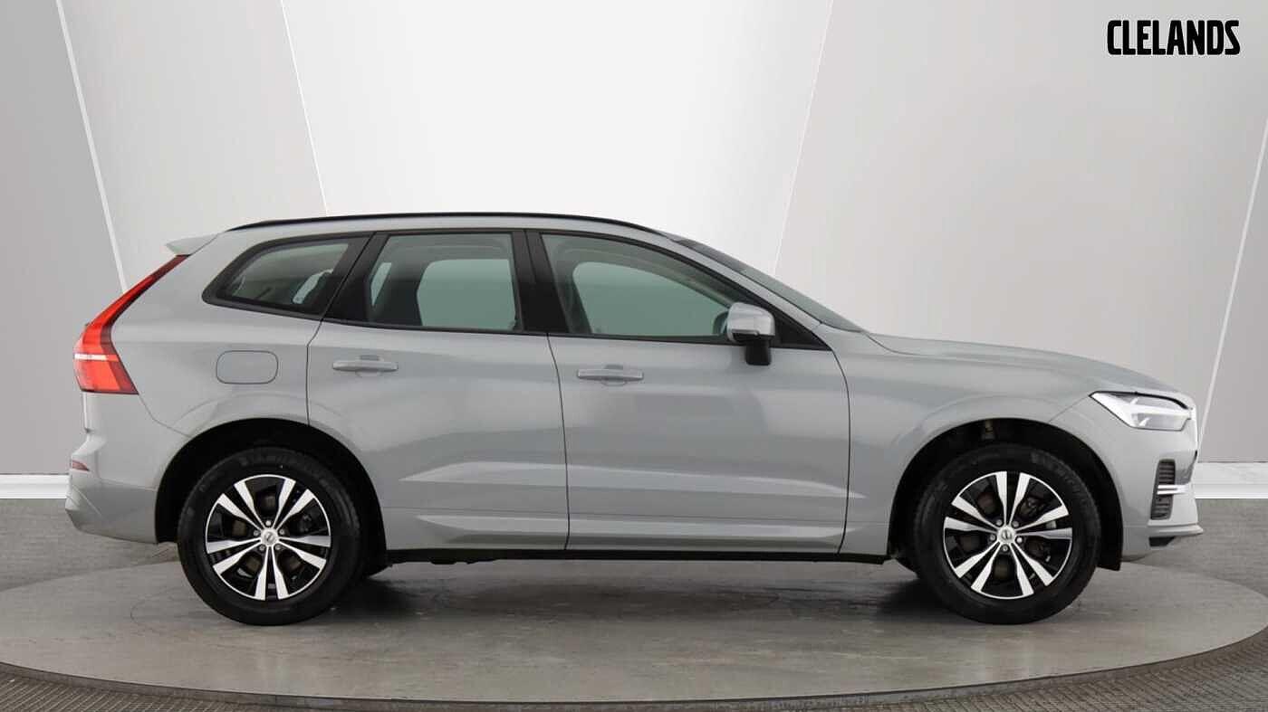 Used Volvo XC60 2023 for sale - 77363732: Photo 2