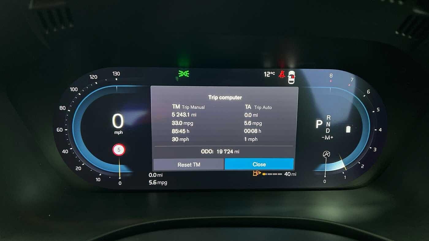 Used Volvo XC60 2023 for sale - 77363732: Photo 9