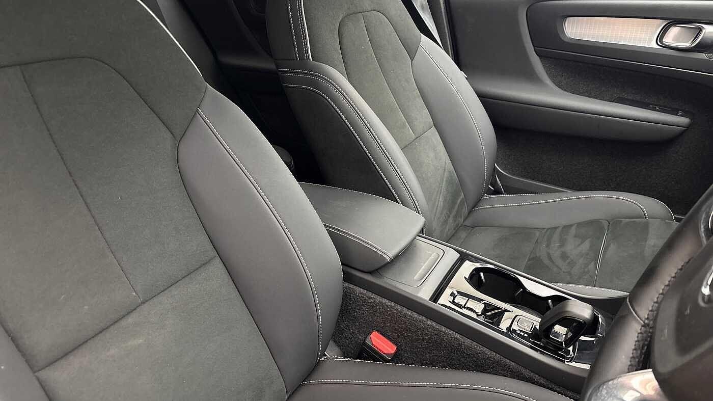 Used Volvo XC40 2025 for sale - 77978467: Photo 28