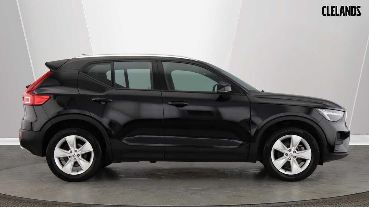 Used Volvo XC40 2023 for sale - 77363758: Photo 2