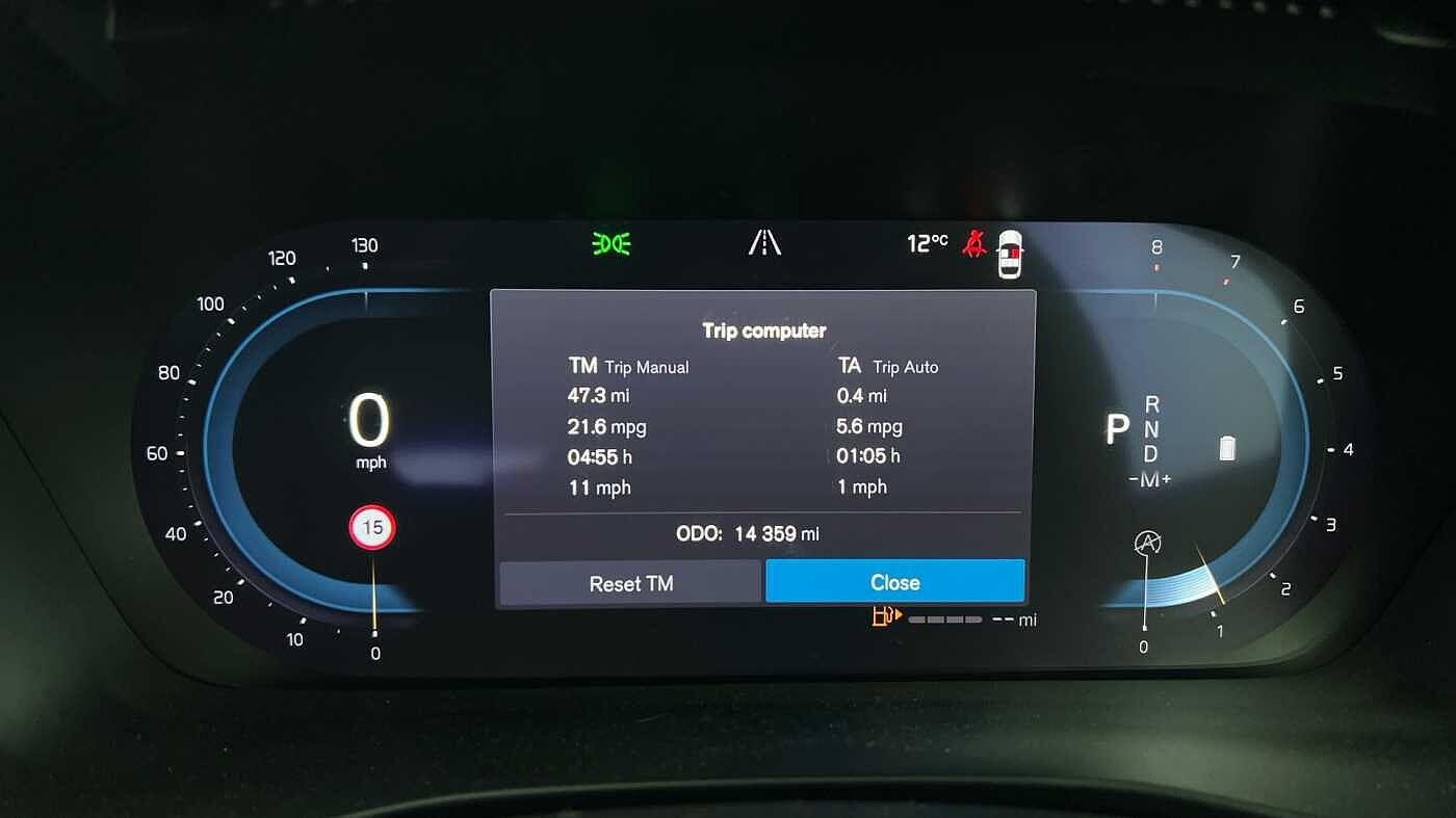 Used Volvo XC40 2023 for sale - 77363758: Photo 9