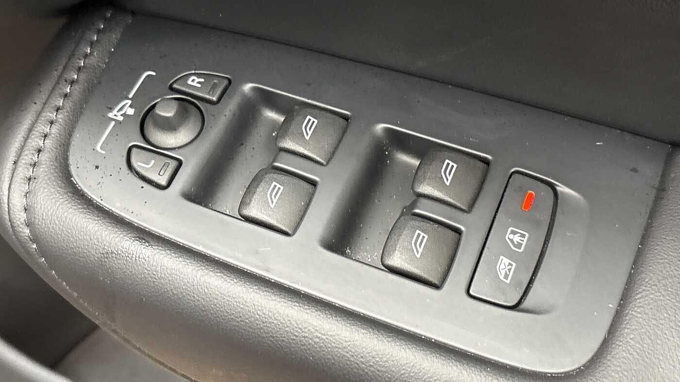 Used Volvo XC60 for sale - 77598339: Photo 25