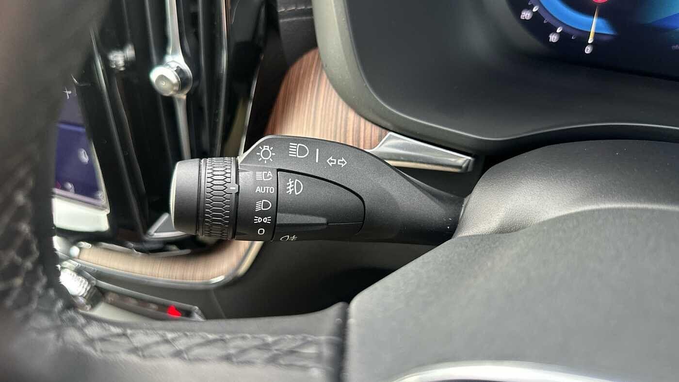 Used Volvo XC60 2023 for sale - 77957024: Photo 21