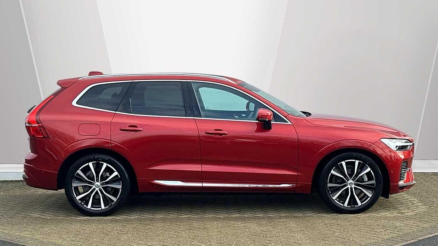 Used Volvo XC60 2023 for sale - 77957024: Photo 3