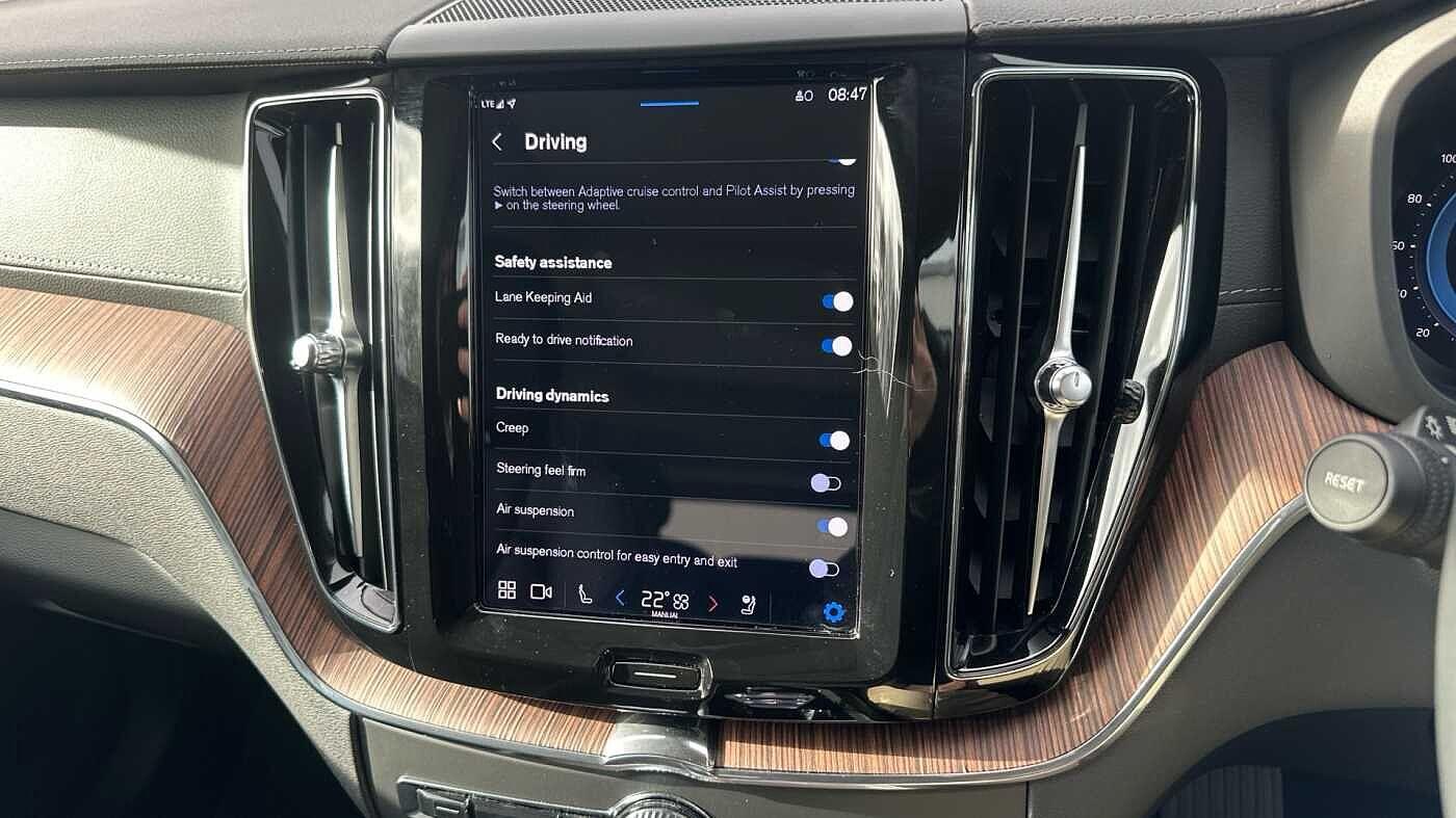 Used Volvo XC60 2023 for sale - 77957024: Photo 34