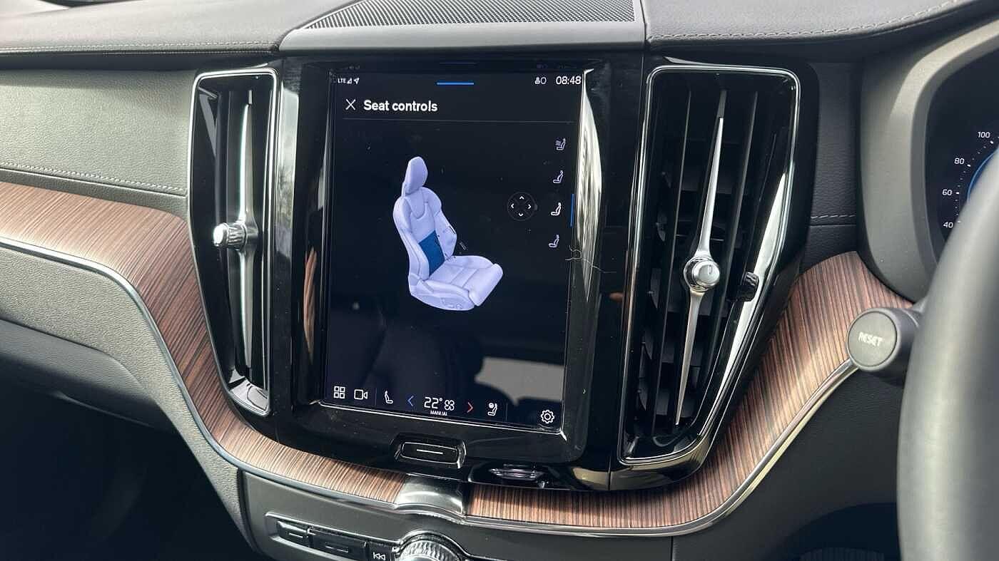 Used Volvo XC60 2023 for sale - 77957024: Photo 41