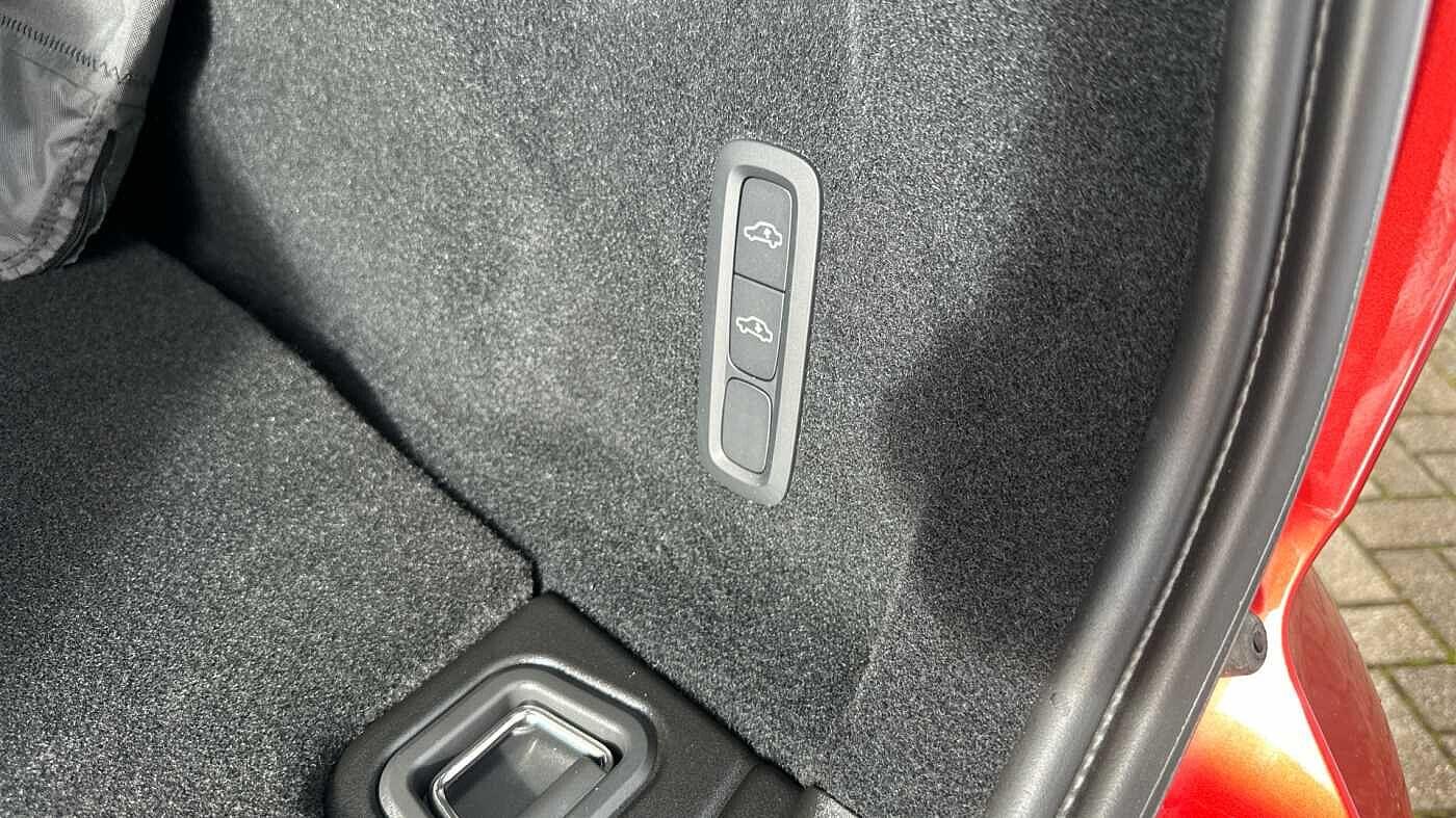 Used Volvo XC60 2023 for sale - 77957024: Photo 50