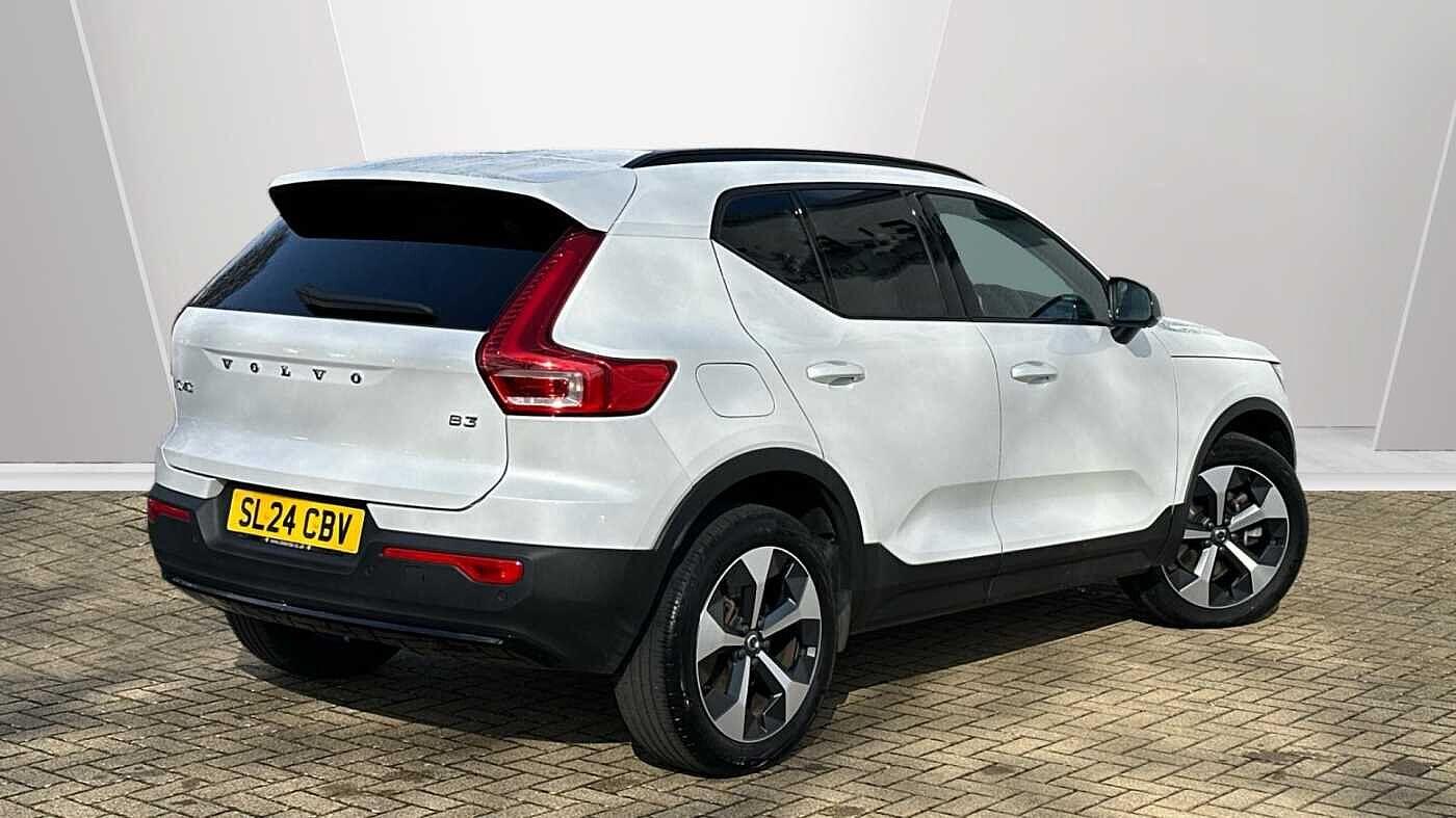 Used Volvo XC40 2024 for sale - 77958489: Photo 2