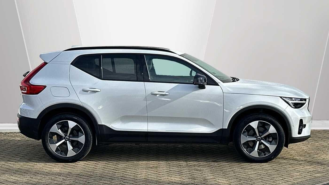 Used Volvo XC40 2024 for sale - 77958489: Photo 3